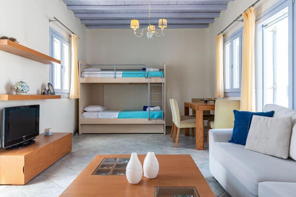 'nepheli' Mykonean Holiday home